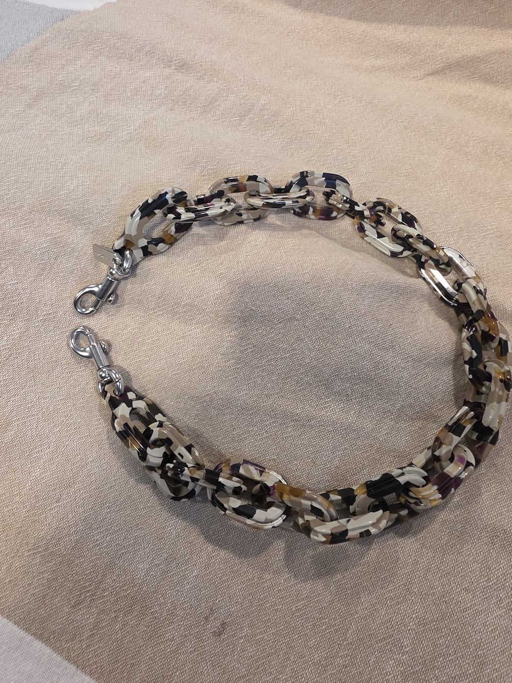 Coach Coachtopia 23" Resin Chain Strap/charm - Neutral Mix